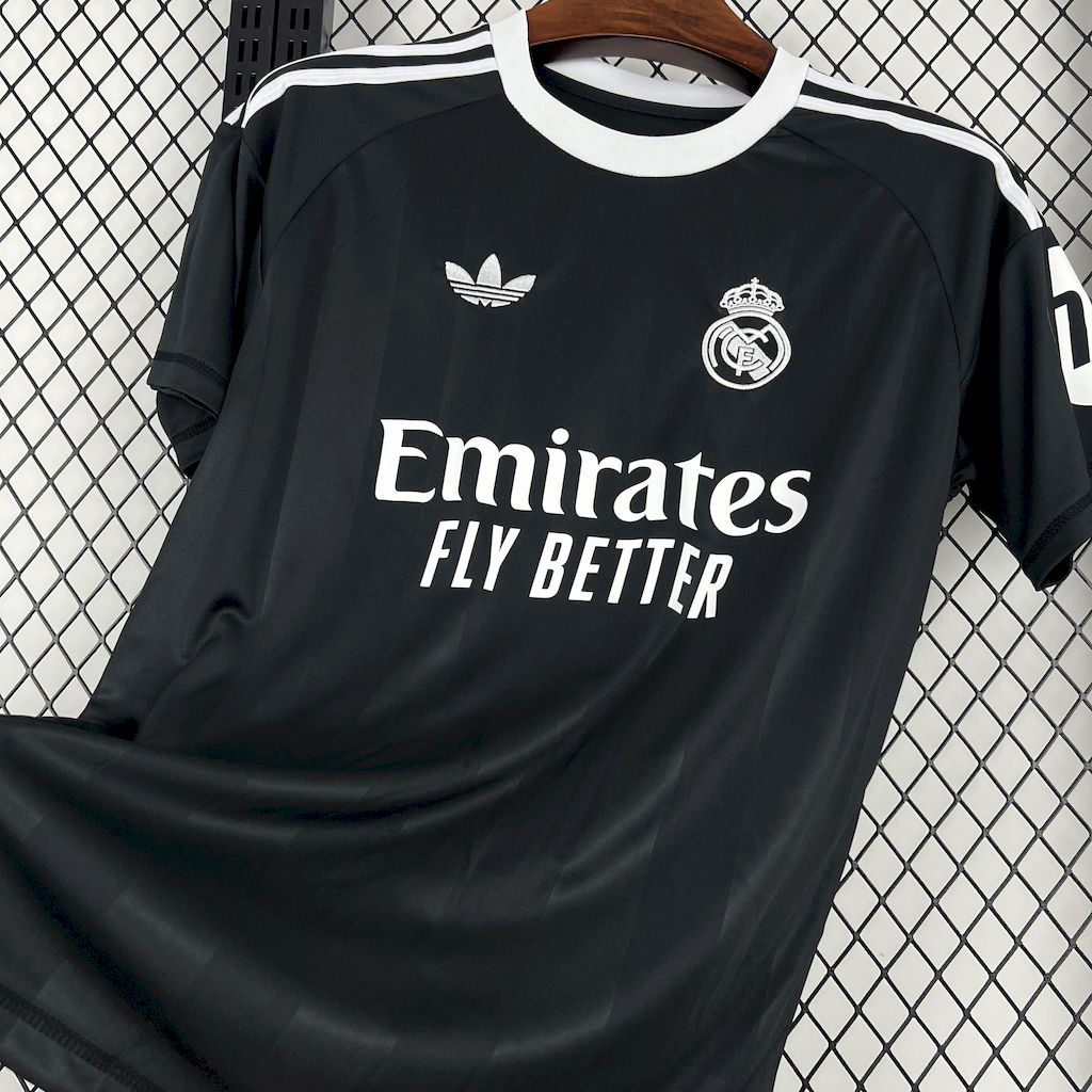 Maillot Real Madrid 2025-26 entrainement