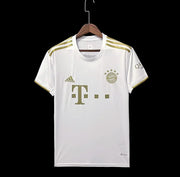 Maillot Bayern Munich saison 2022-2023 extérieur